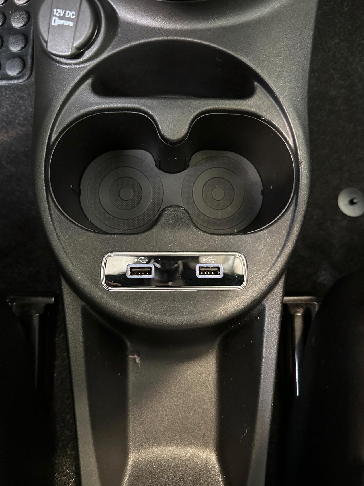 Fiat 500 1.0 hybrid Connect 70cv - Carplay - Tetto panorama