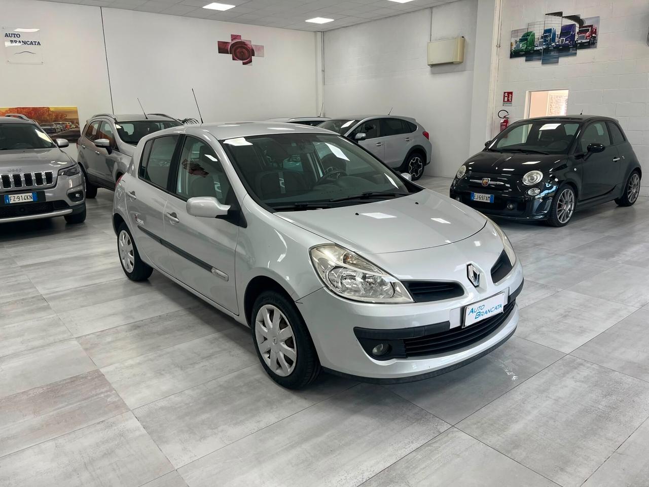 Renault Clio 5p 1.2 16v Rip Curl