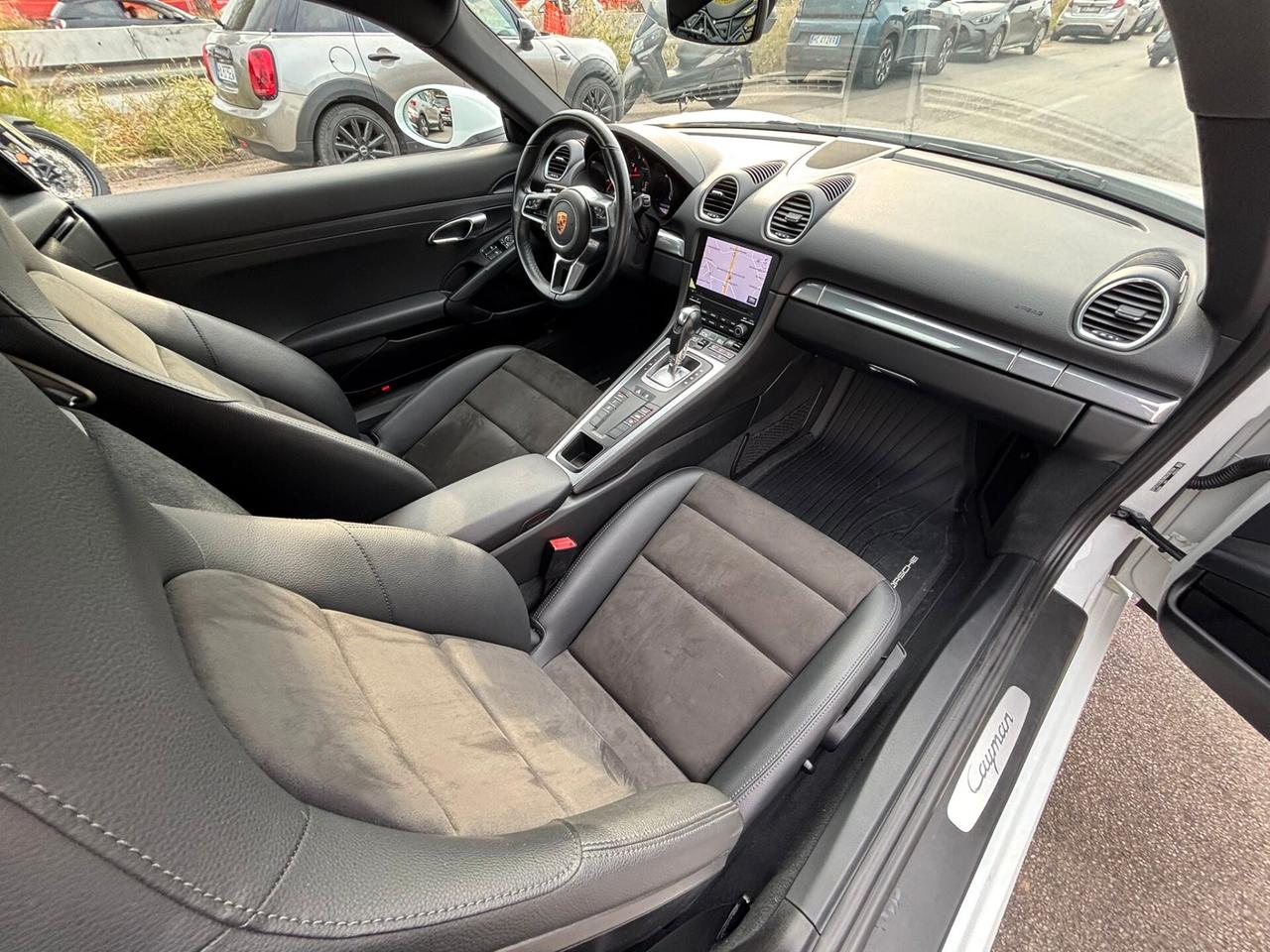 Porsche 718 Spyder Caymanne 2.0 300 CV PDH