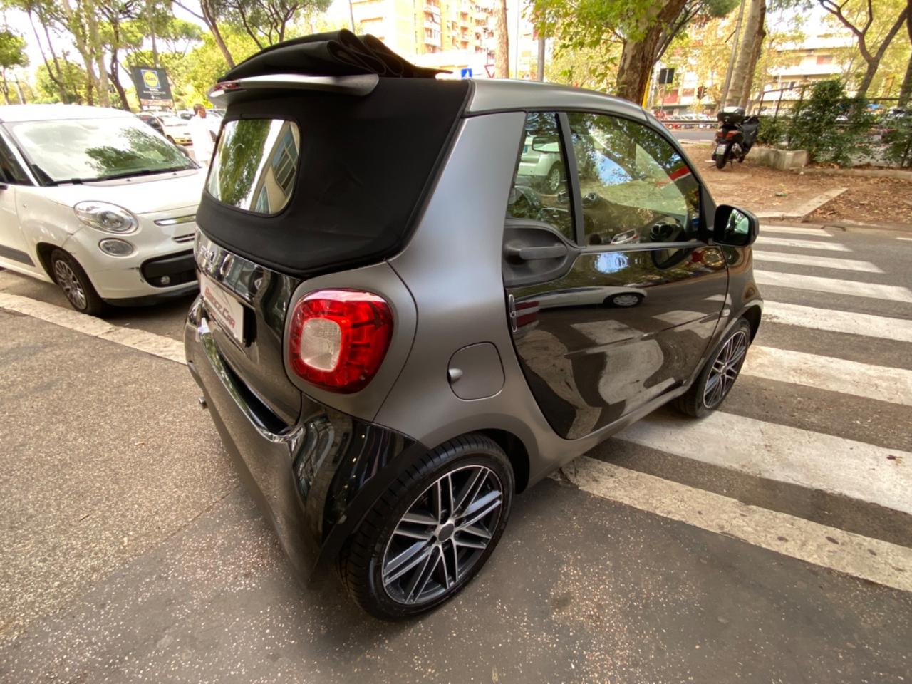 Smart ForTwo twinamic CABRIO PERFECT 71cv NEOPATENTATI SPORT FULL