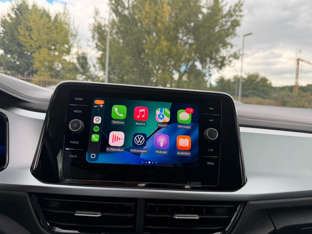 Volkswagen T-Roc 2.0 TDI 116CV 6M LED CARPLAY