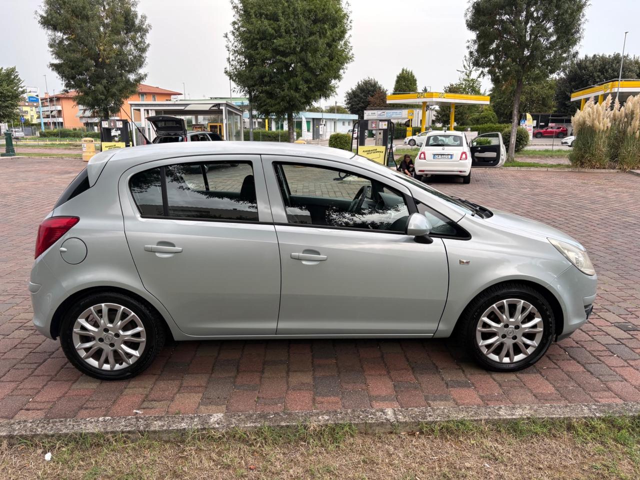 Opel Corsa 1.2 80CV 5 porte GPL-TECH Enjoy