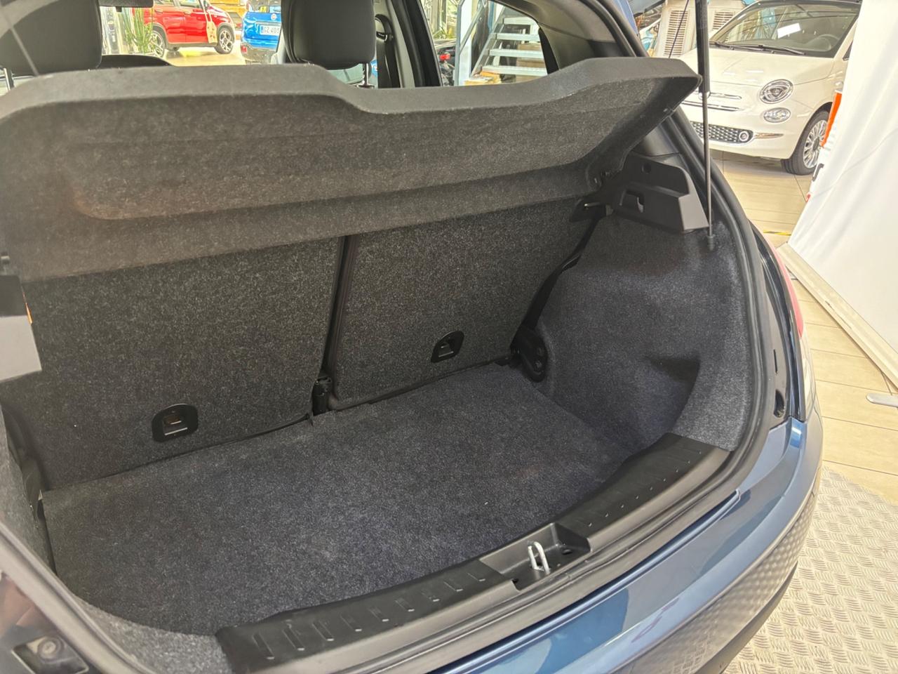 Lancia Ypsilon 1.0 FireFly 5 porte S&S Hybrid Ecochic Silver