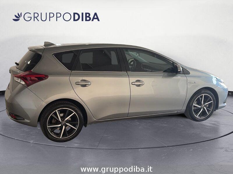 Toyota Auris II 2015 Benzina 1.8h Lounge cvt