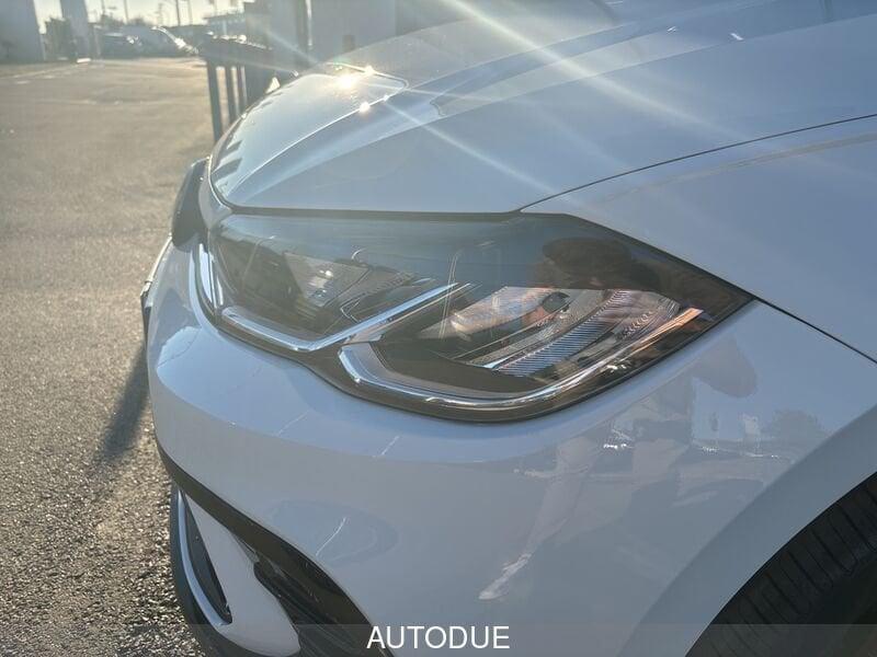 Volkswagen Polo VI 2022 1.0 tsi R-Line 95cv dsg