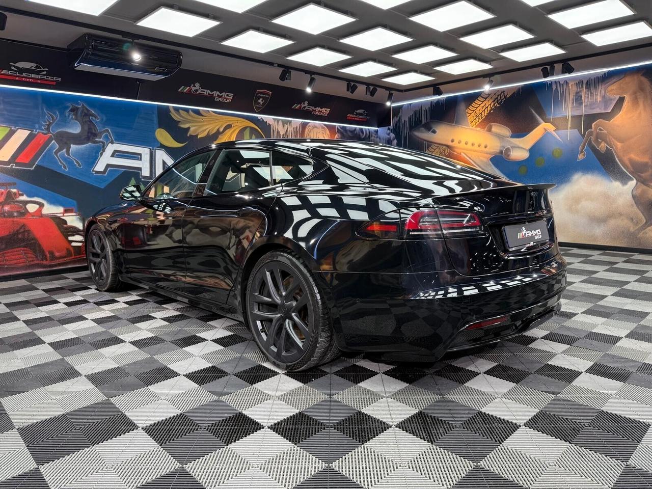 Tesla Model S 100kWh Plaid