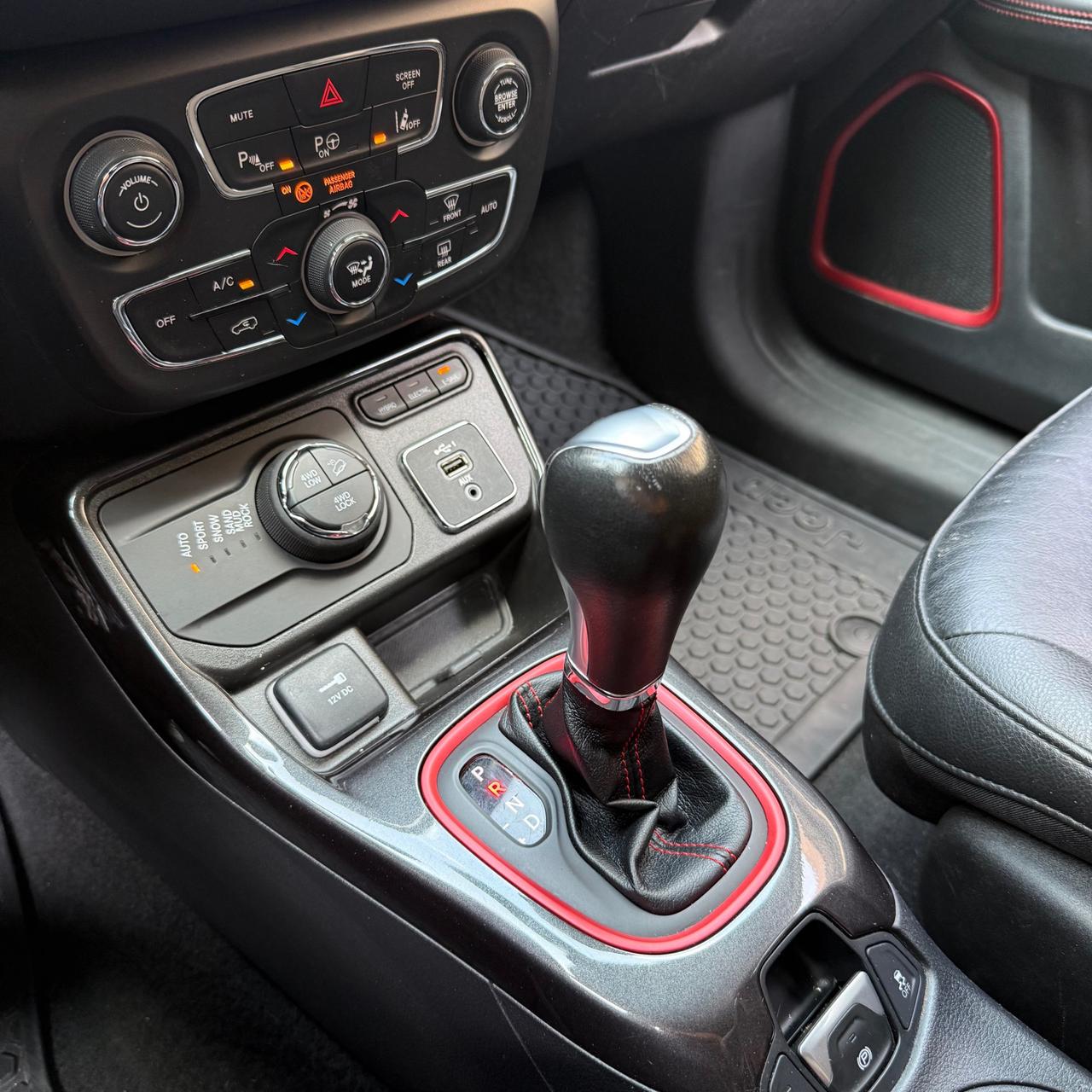 Jeep Compass 1.3 turbo t4 phev 4xe at6