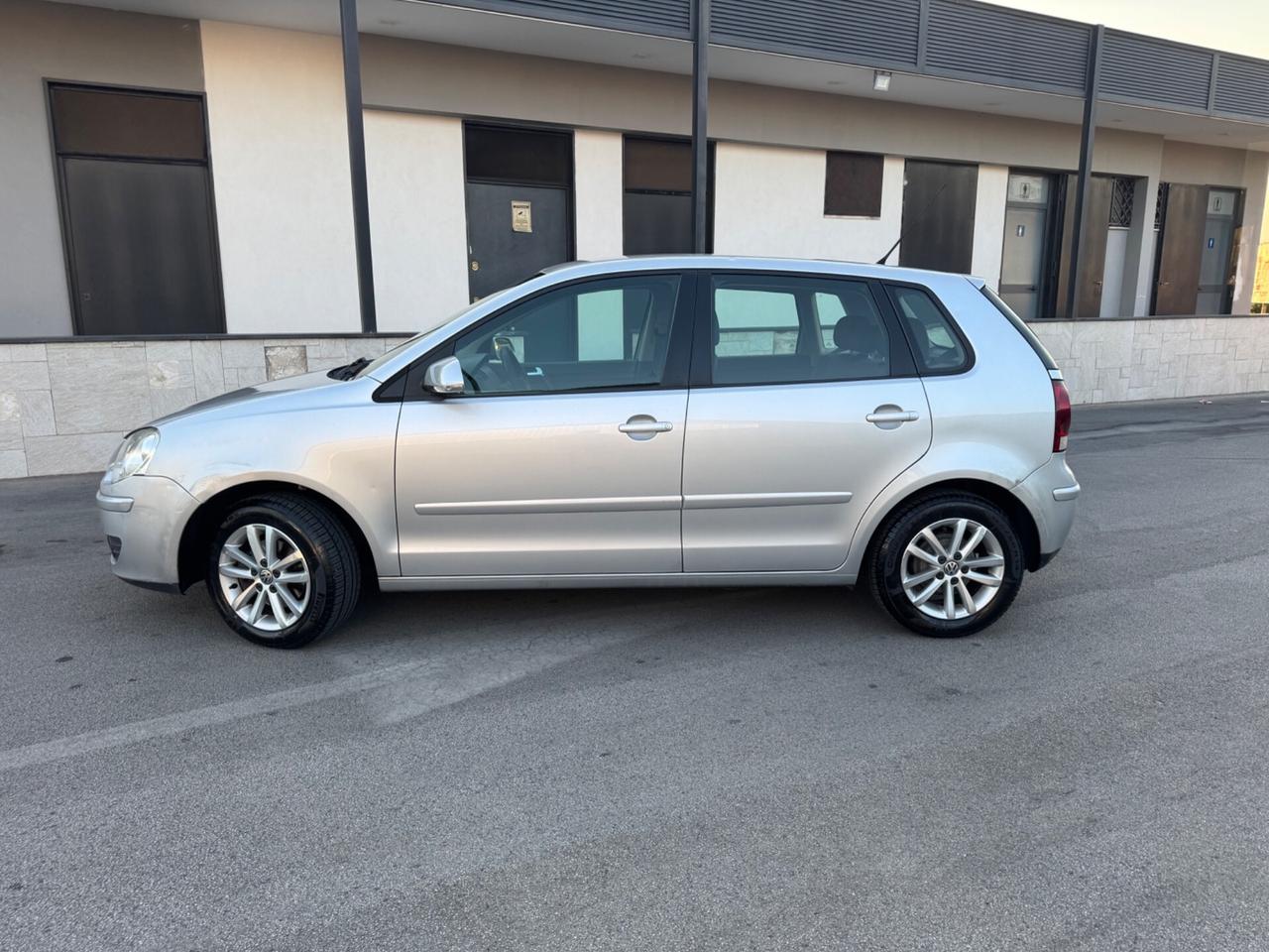 Volkswagen Polo 1.4/80CV 16V 3p. Comfort. BiFuel G