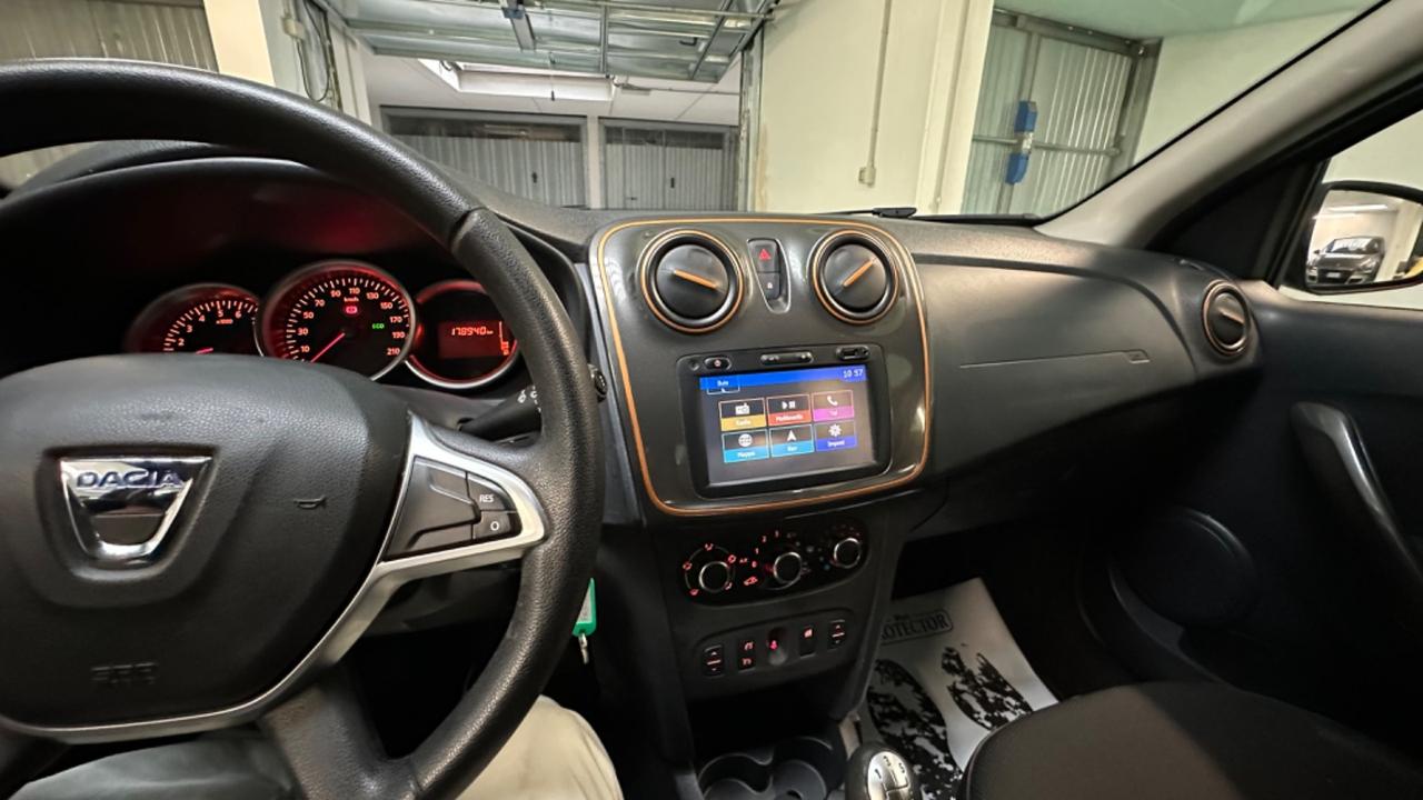 Dacia Sandero GPL 90CV Serie Speciale(anche per neopatentati)
