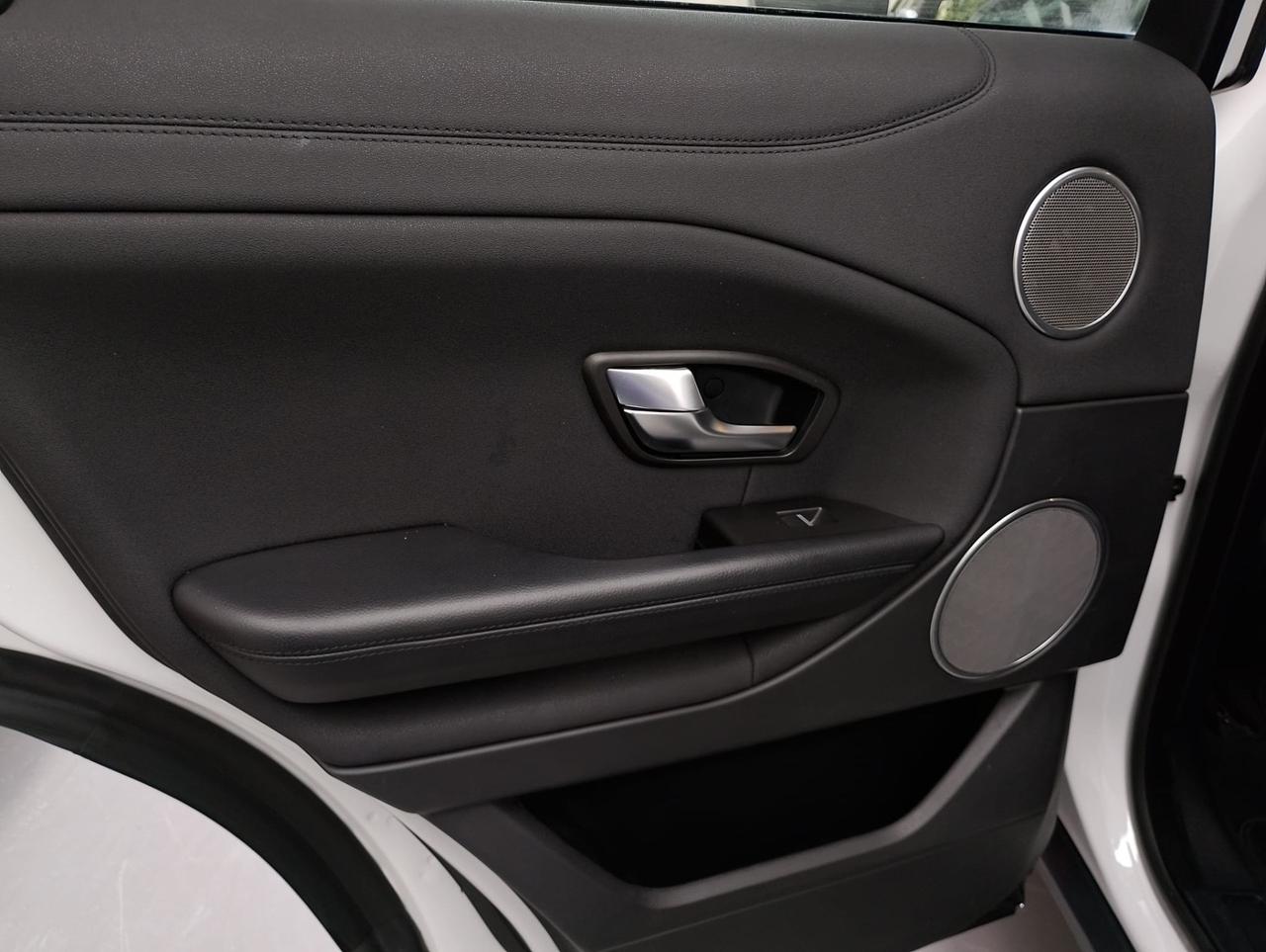 Land Rover Range Evoque 2.0 TD4 150 CV 5p. SE