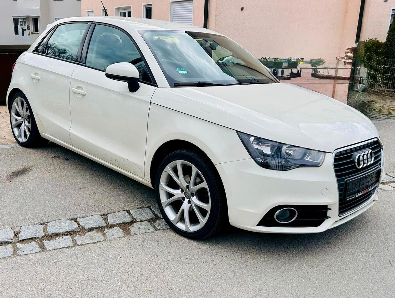 Audi A1 SPB 1.2 TFSI Attraction 5 porte