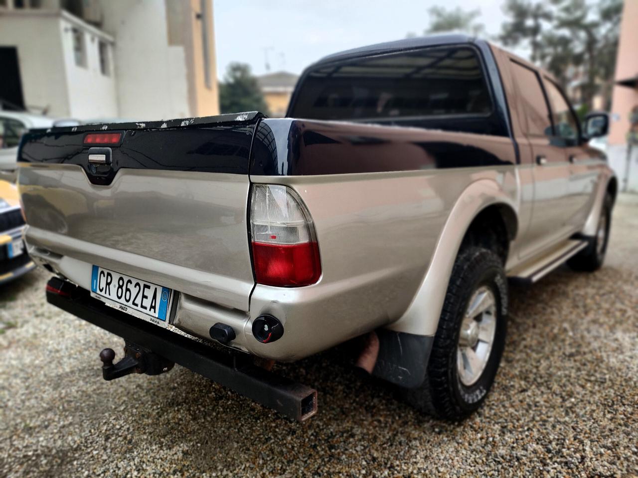 Mitsubishi L200 2.5 TD 4WD Double Cab AUT+GANCIO