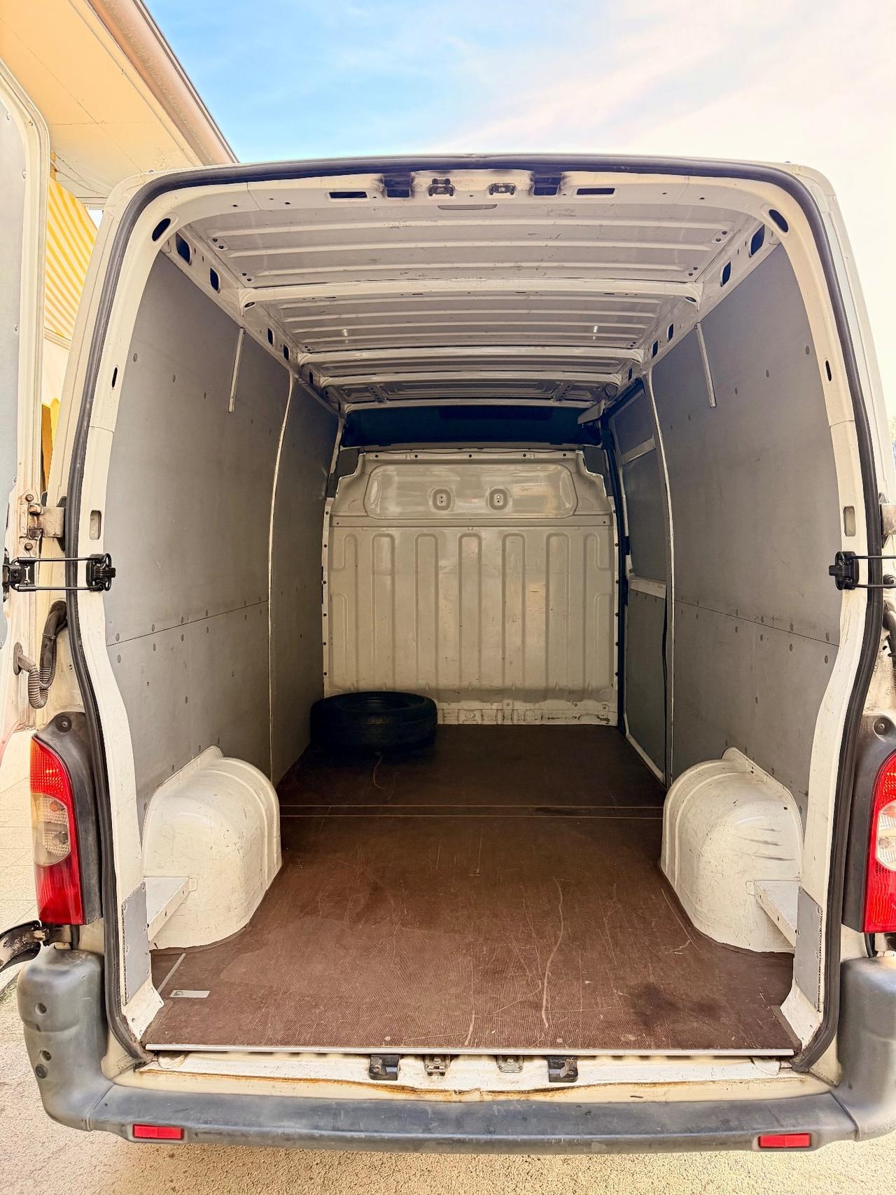 Renault Master 2.5dci 88kw TETTO ALTO PASSO CORTO
