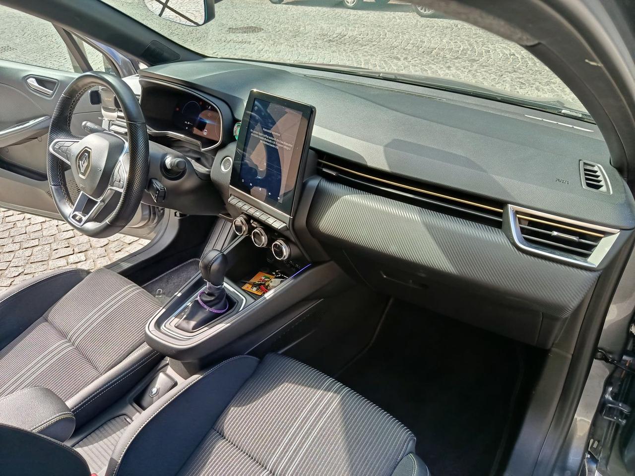 Renault Clio 1.6 E-TECH 145 Techno #7134