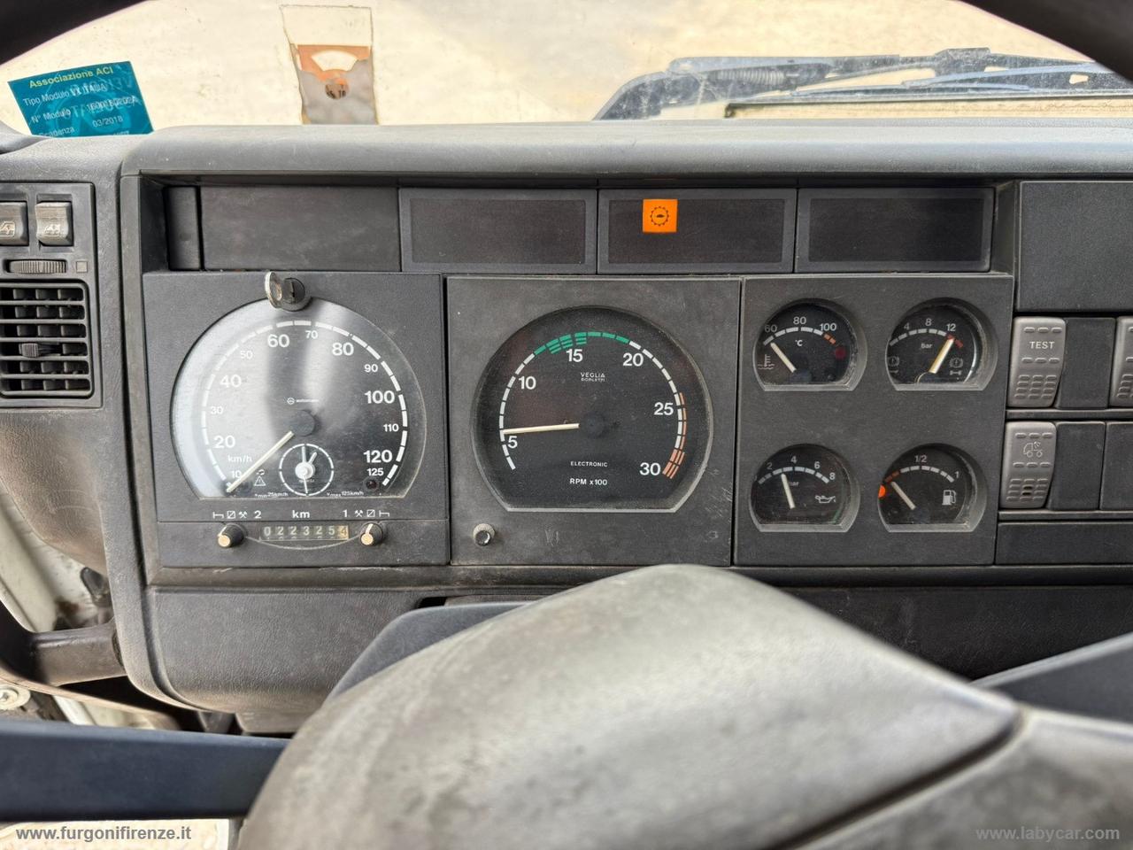 400 E 30