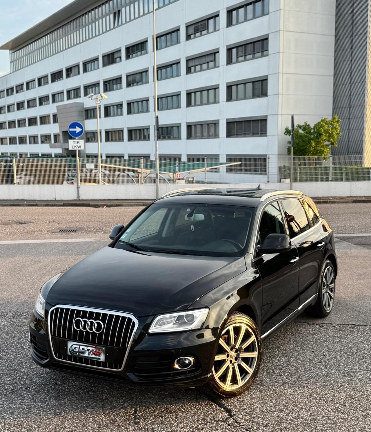 Audi Q5 2.0 TDI 190 CV clean diesel quattro Advanced