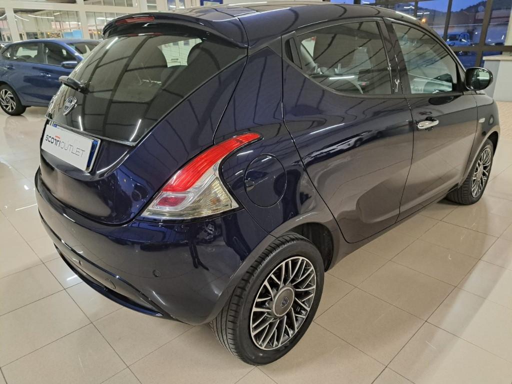 LANCIA Ypsilon III 2015 - Ypsilon 1.2 Gold 69cv