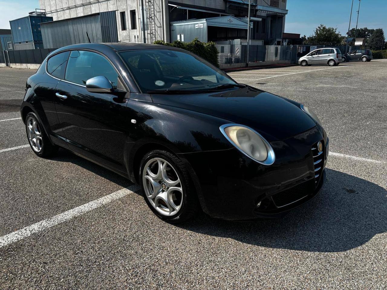 Alfa Romeo MiTo 1.3 JTDm-2 95 CV S&S Distinctive Sport Pack