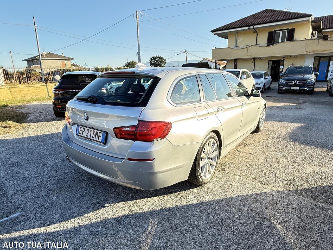 BMW 520 D TOURING navi led xenon pelle