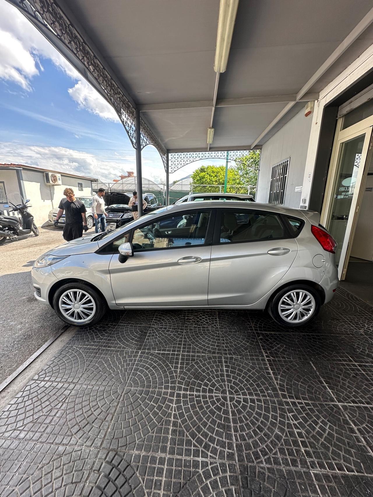Ford Fiesta 1.2 60CV 5 porte Business