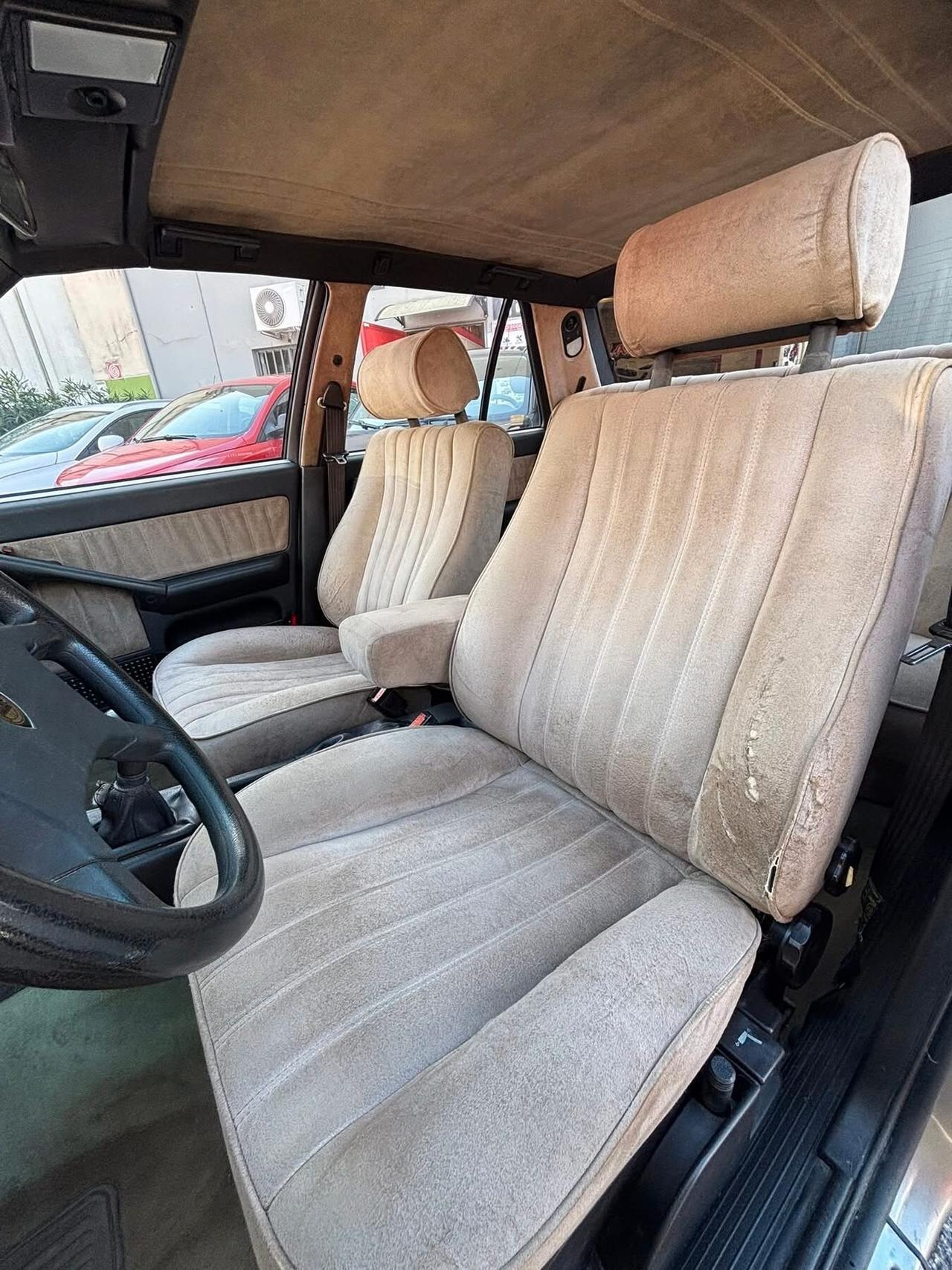 Lancia Thema 2.0 i.e.