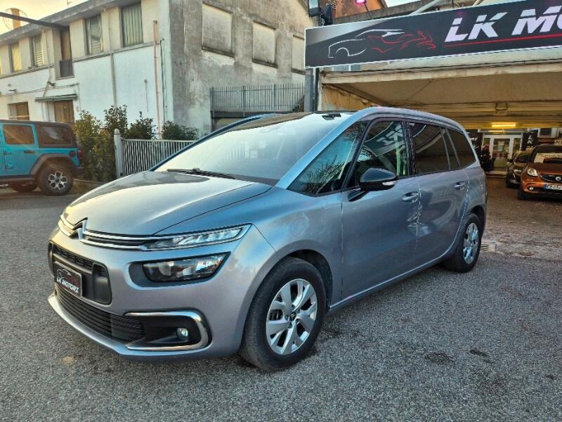 CITROEN Grand C4 SpaceTour. Grand C4 SpaceToure...