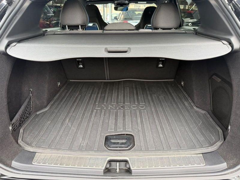 Lynk & Co 01 01 1.5 192KW PHEV DCT