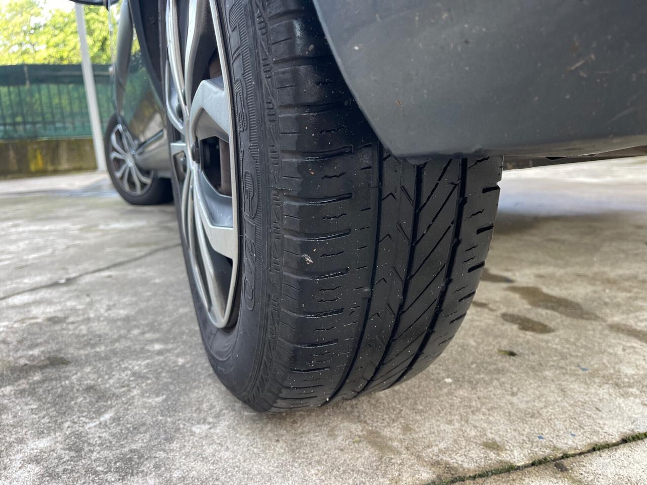 RENAULT CLIO STORIA 1.2 BENZINA EURO4 5P NEOPATENTATI