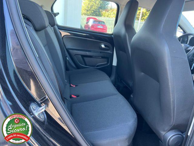 VOLKSWAGEN up! 1.0 5p. eco high up! METANO - PER NEOPATENTATO -