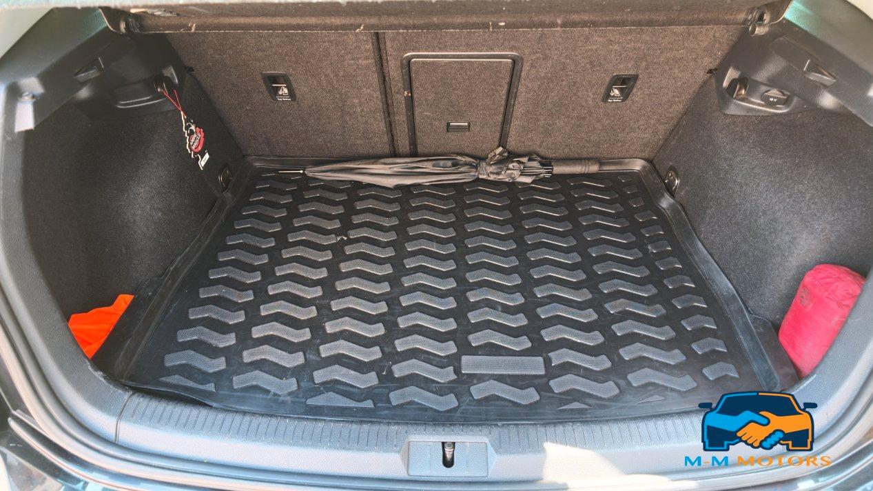 Volkswagen Golf 5 Porte Golf 5p 1.6 tdi