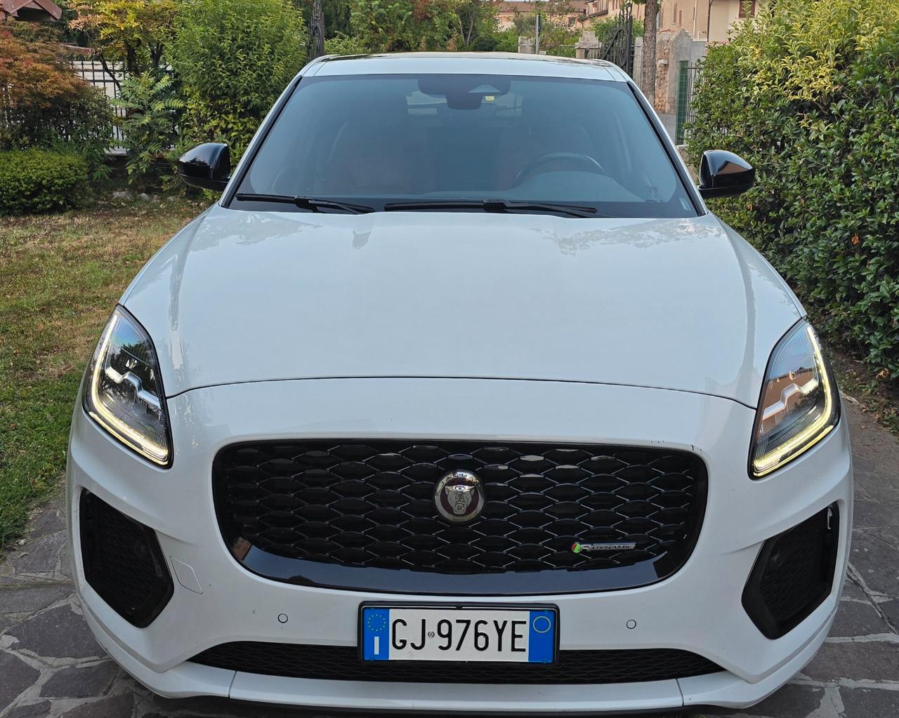 Jaguar E-Pace 2.0D I4 163 CV AWD Auto R-Dynamic Black