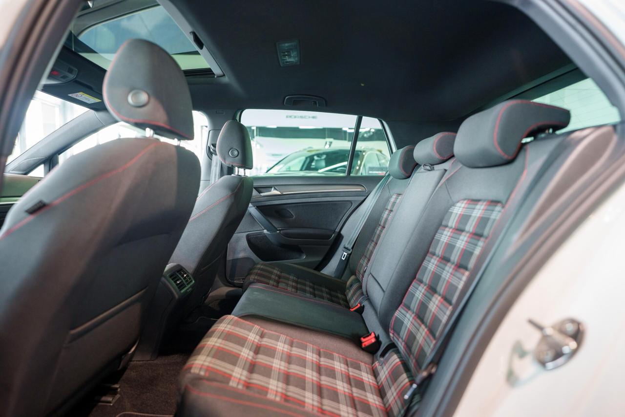 Volkswagen Golf GTI Golf GTI Performance 2.0 245 CV TSI DSG 5p. BMT