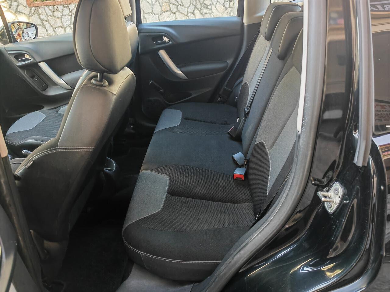 CITROEN C3 1.4 BENZINA METANO CV73 KW54 EXCLUSIVE