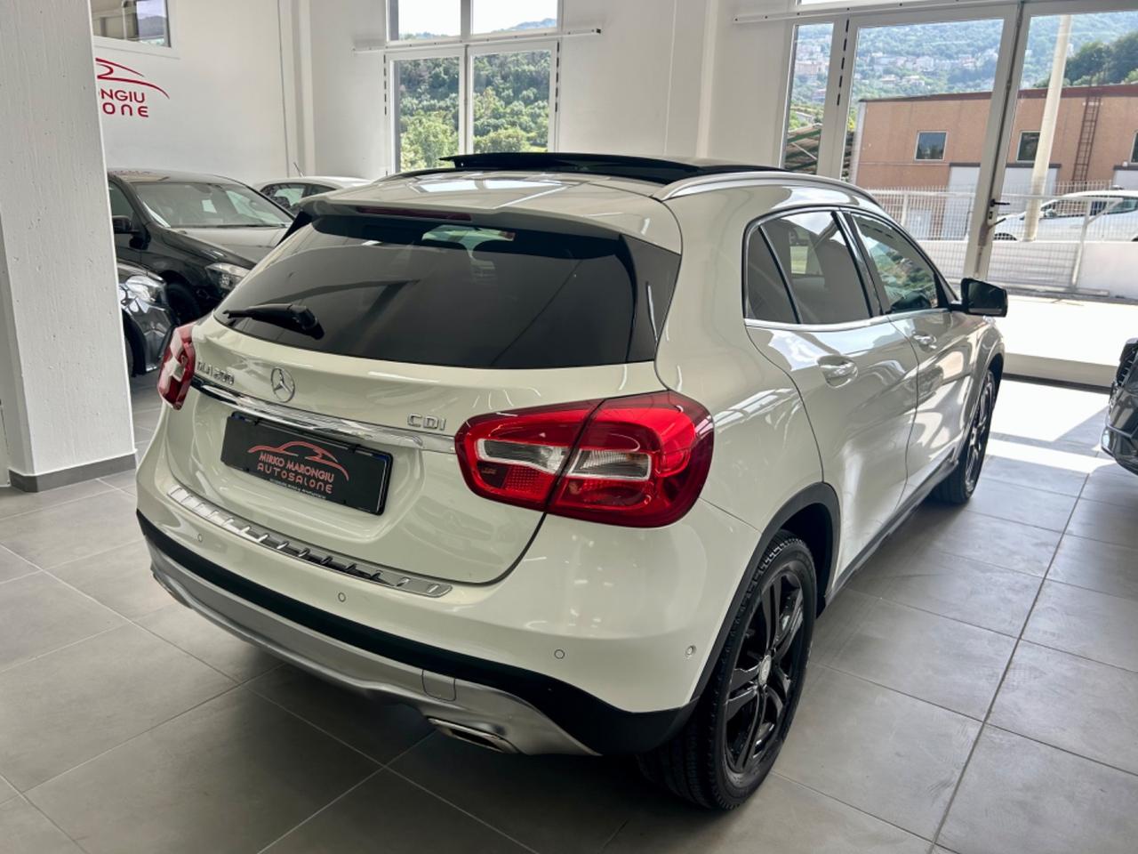 Mercedes-benz GLA 200 d Sport TETTO finanziabile
