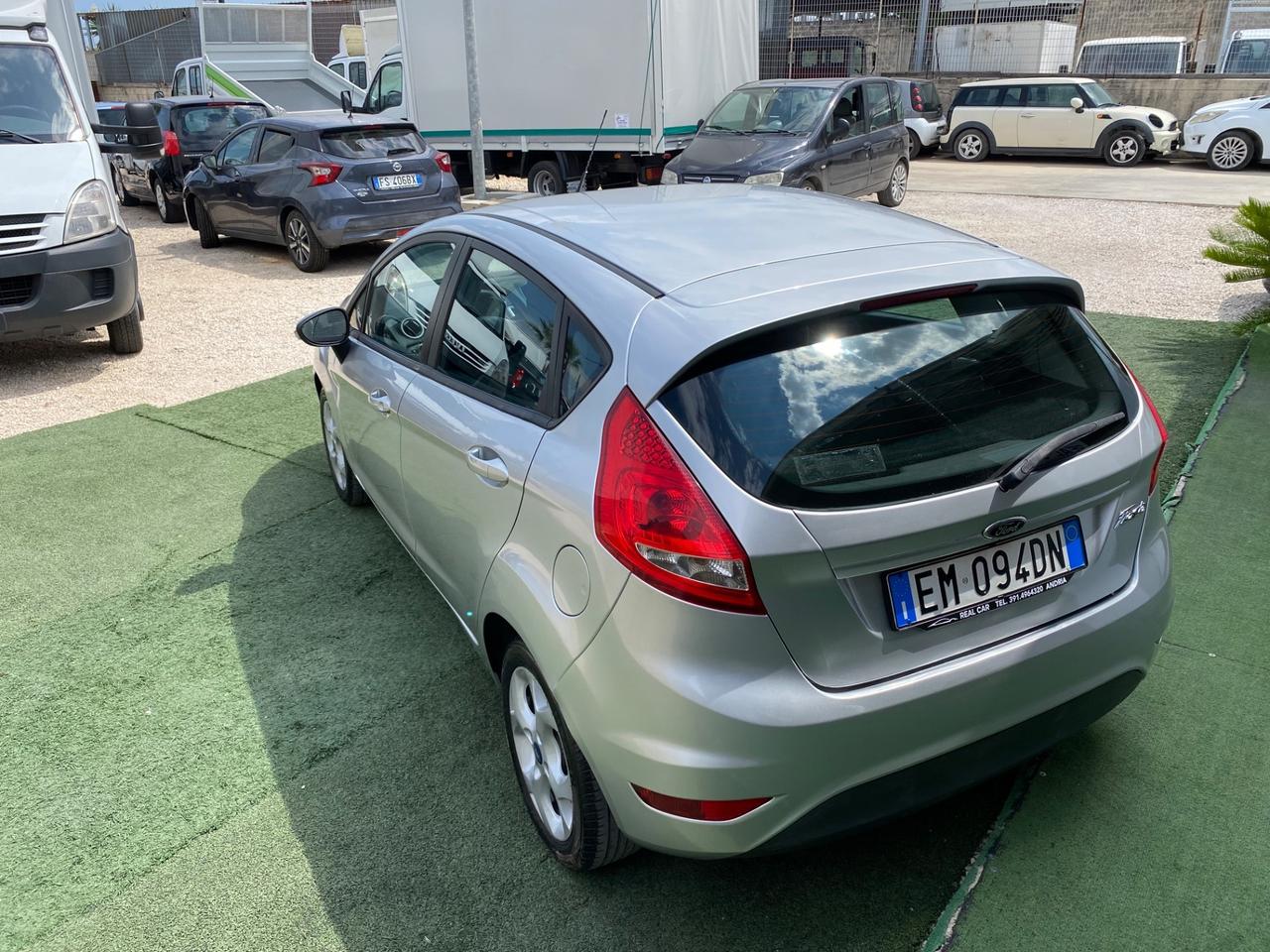 Ford Fiesta 1.4 Diesel 5 Porte Neo Patentati