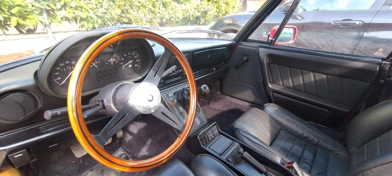 Alfa Romeo Spider 2.0i