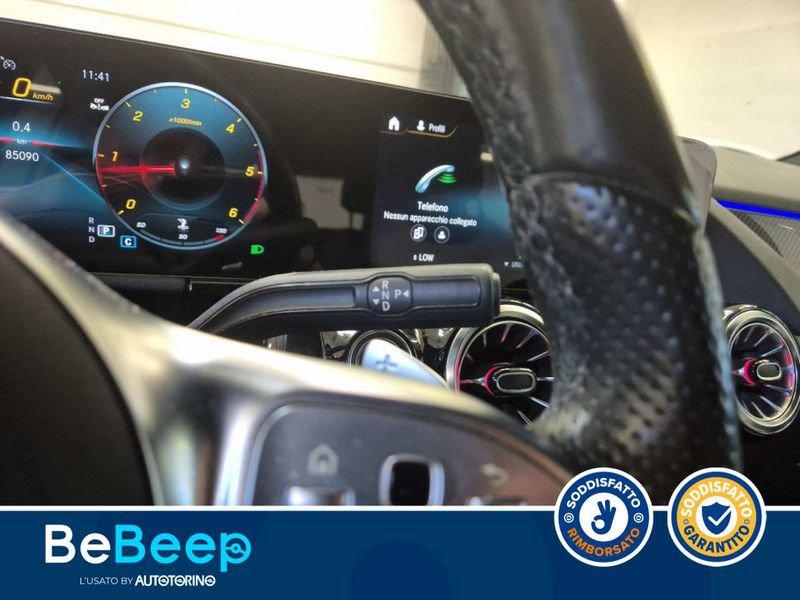 Mercedes-Benz GLA 200 D PREMIUM 4MATIC AUTO