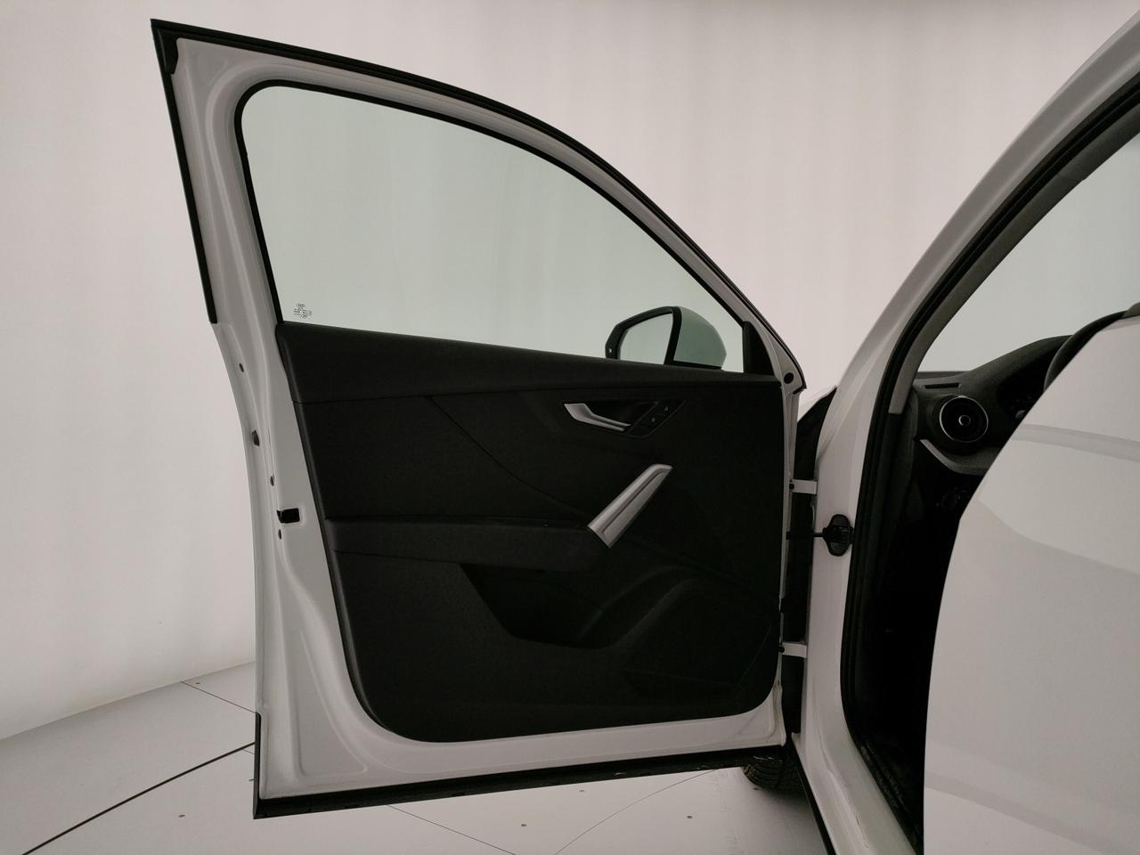 Audi Q2 35 1.5 tfsi admired s-tronic