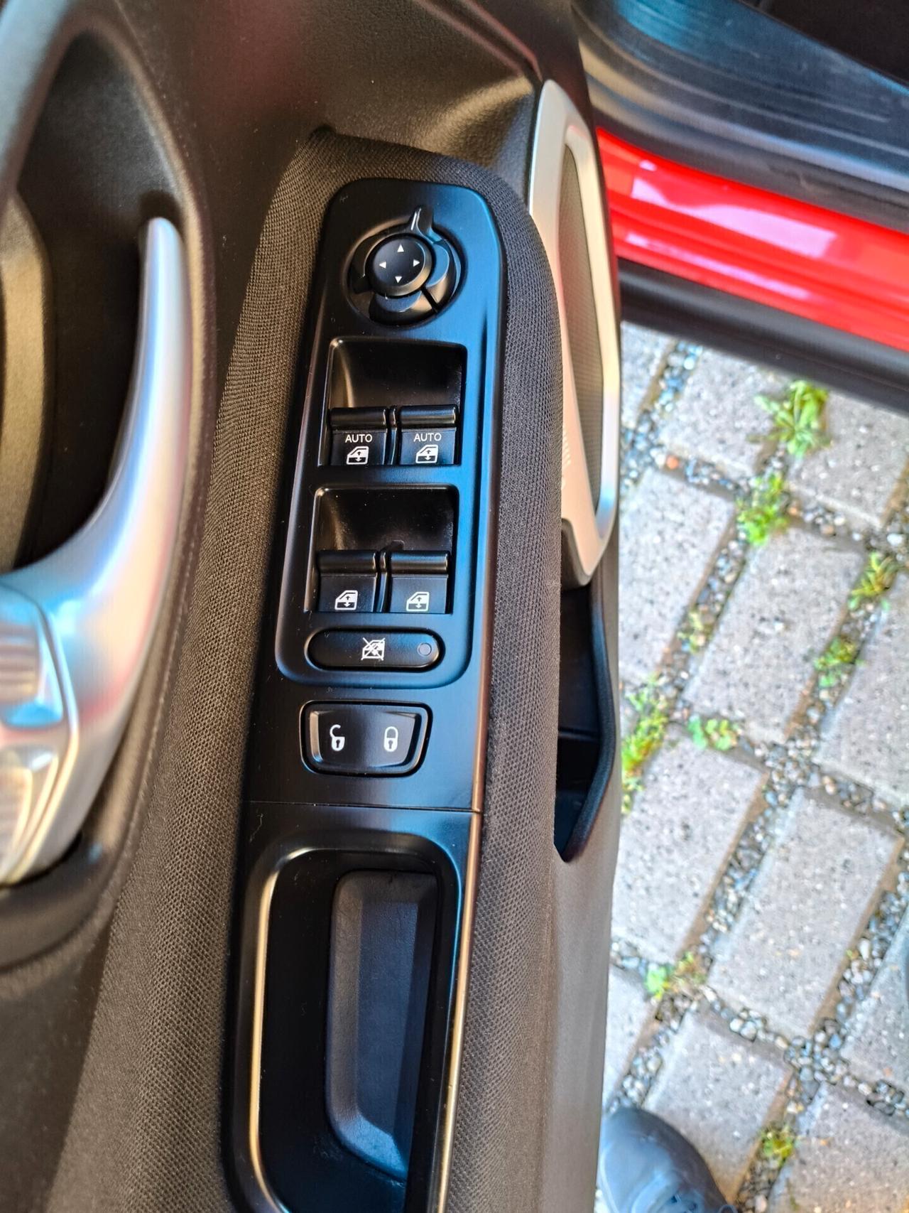 Jeep Renegade 1.6 Mjt 120 CV Longitude