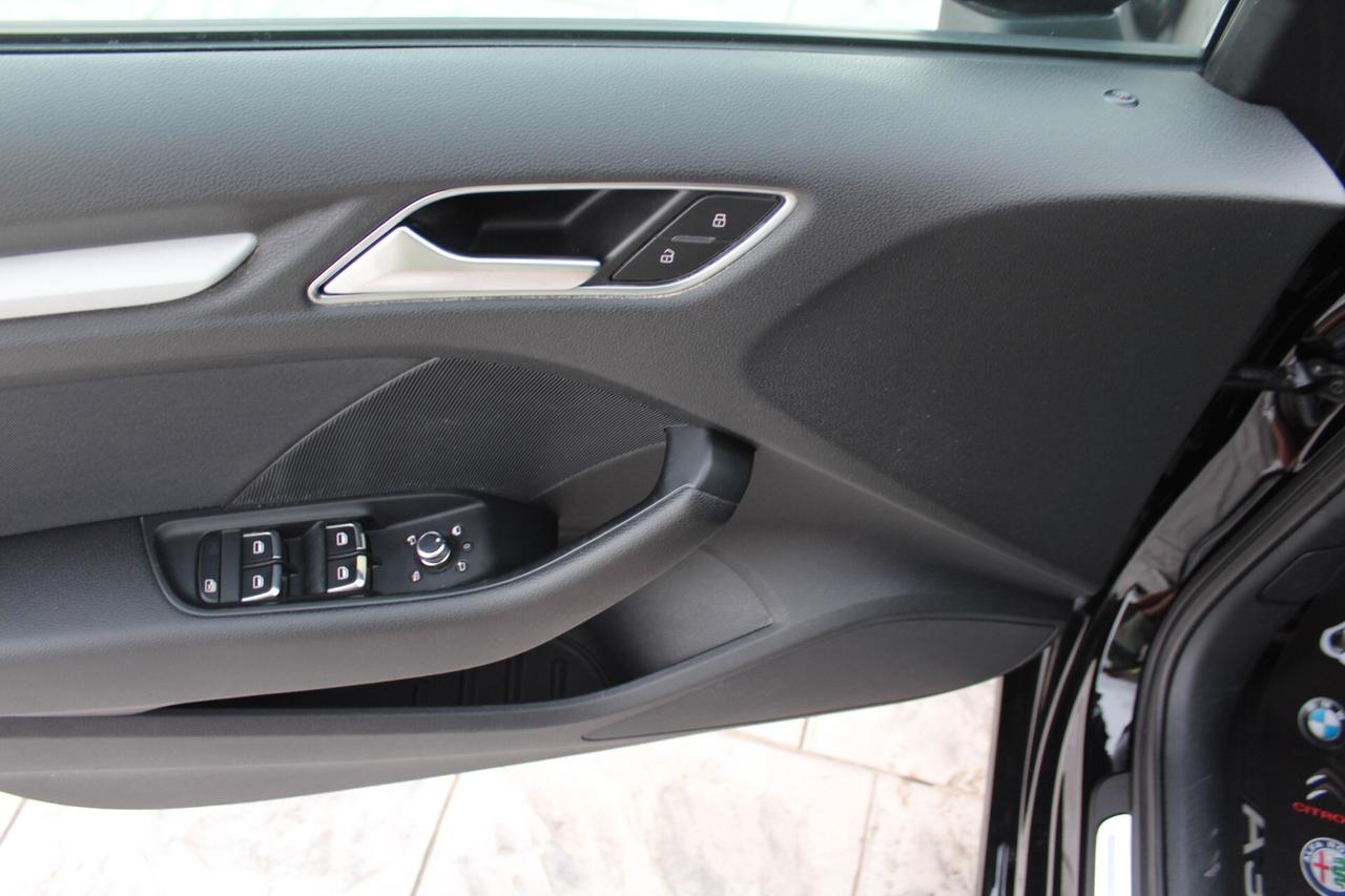 Audi A3 1.6 TDI clean diesel S tronic Ambiente