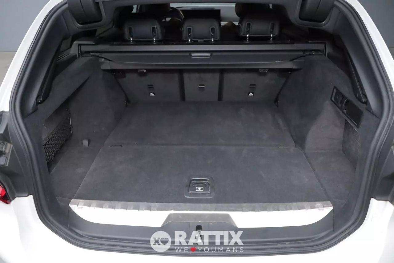 BMW 320 e Touring 2.0 PHEV M Sport Auto