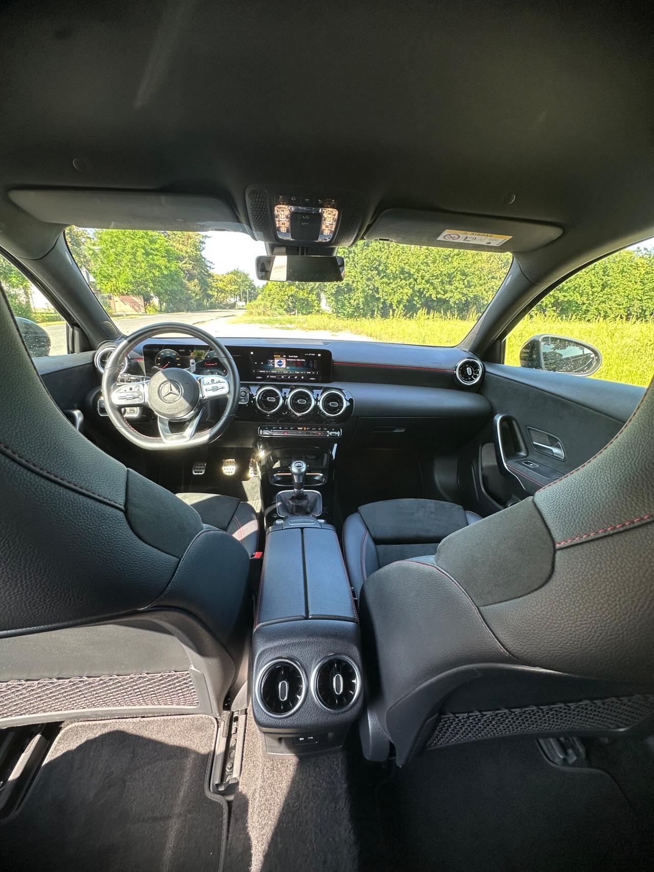 Mercedes-benz A 160 d Sport AMG