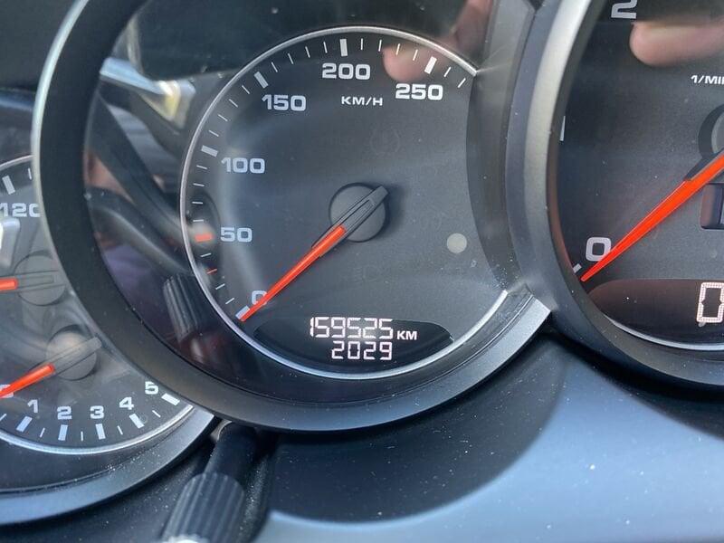 Porsche Cayenne 3.0 Diesel 250 CV
