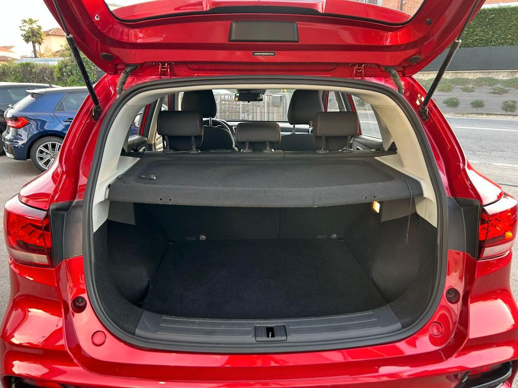 Mg ZS 1.5 Luxury