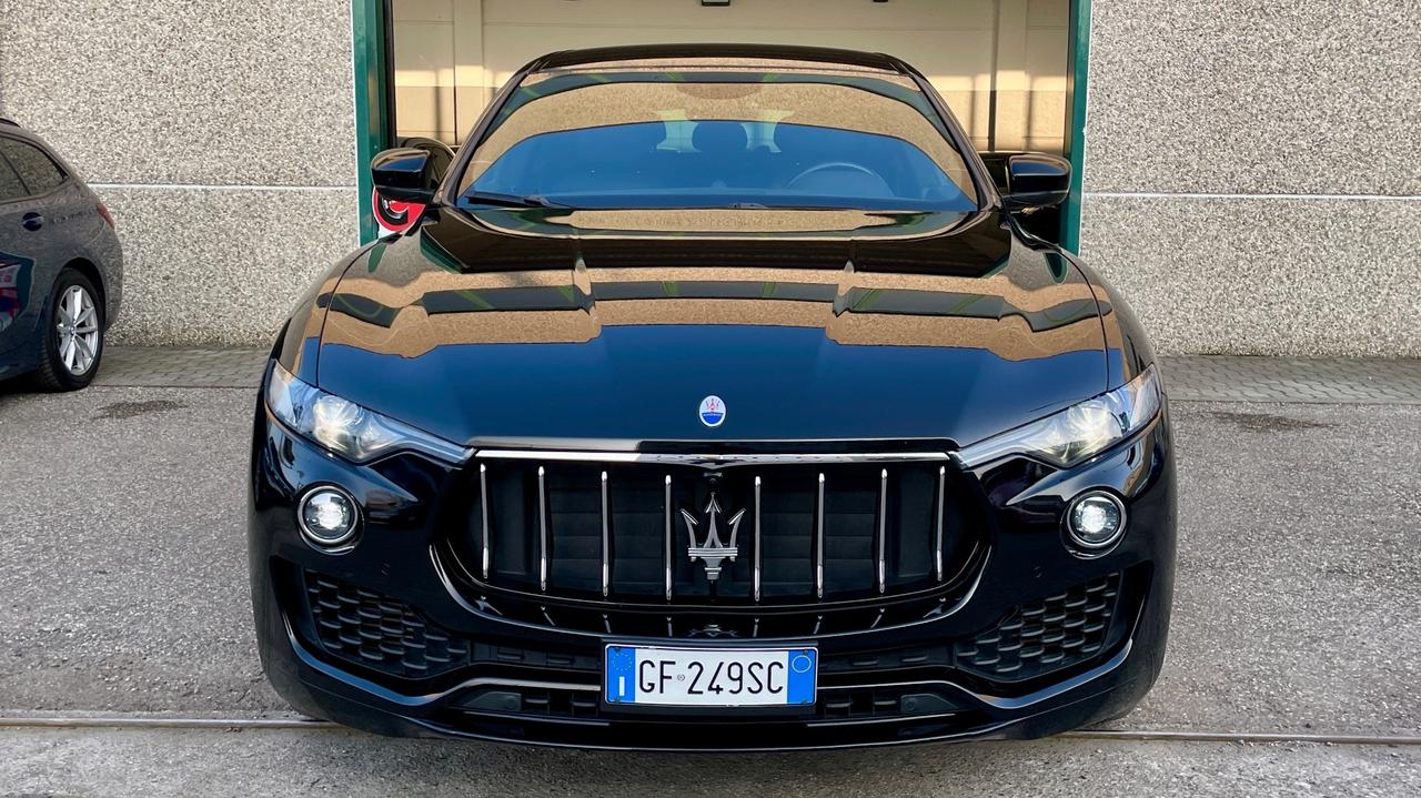 Maserati Levante 3.0 GRANLUSSO V6 Q4 250CV - FULL LED, PELLE, NO SUPER BOLLO