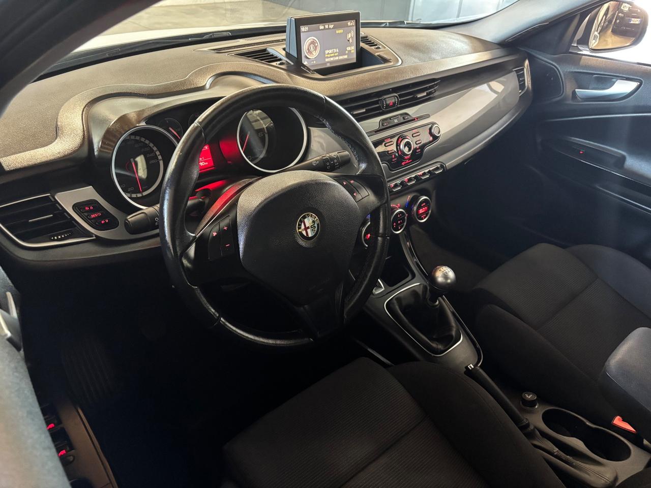 Alfa Romeo Giulietta 1.6 JTDm-2 |OK NEOPATENTATI |