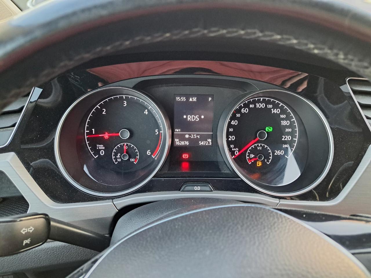 Volkswagen Touran 1.6 TDI 115 CV SCR DSG Highline BlueMotion Tech.