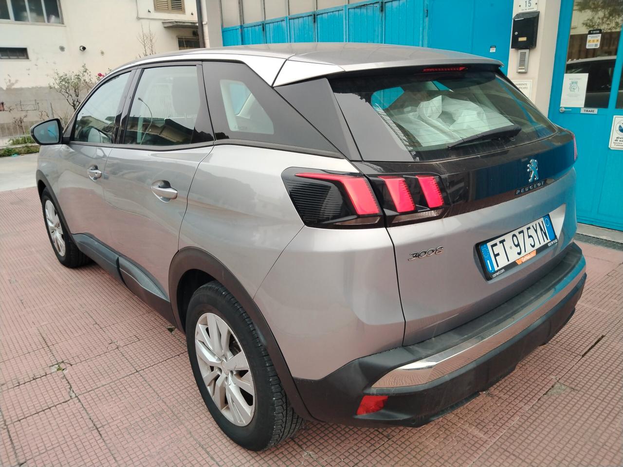 Peugeot 3008 BlueHDi 120 S&S Business