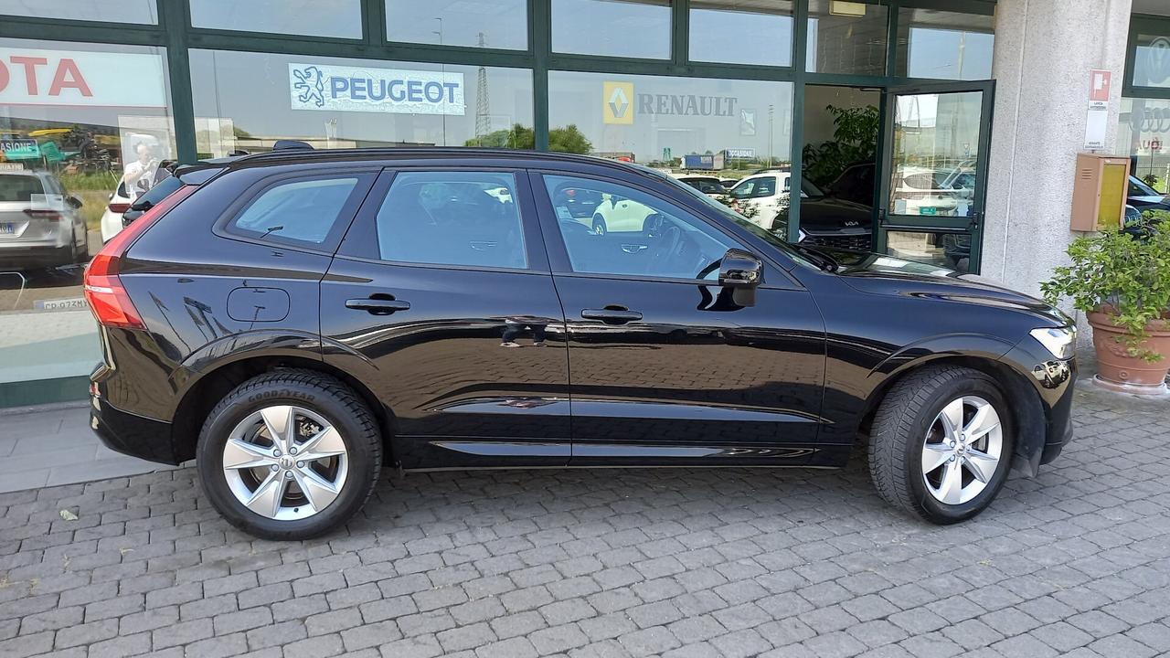 Volvo XC 60 XC60 B4 (d) AWD Geartronic Business