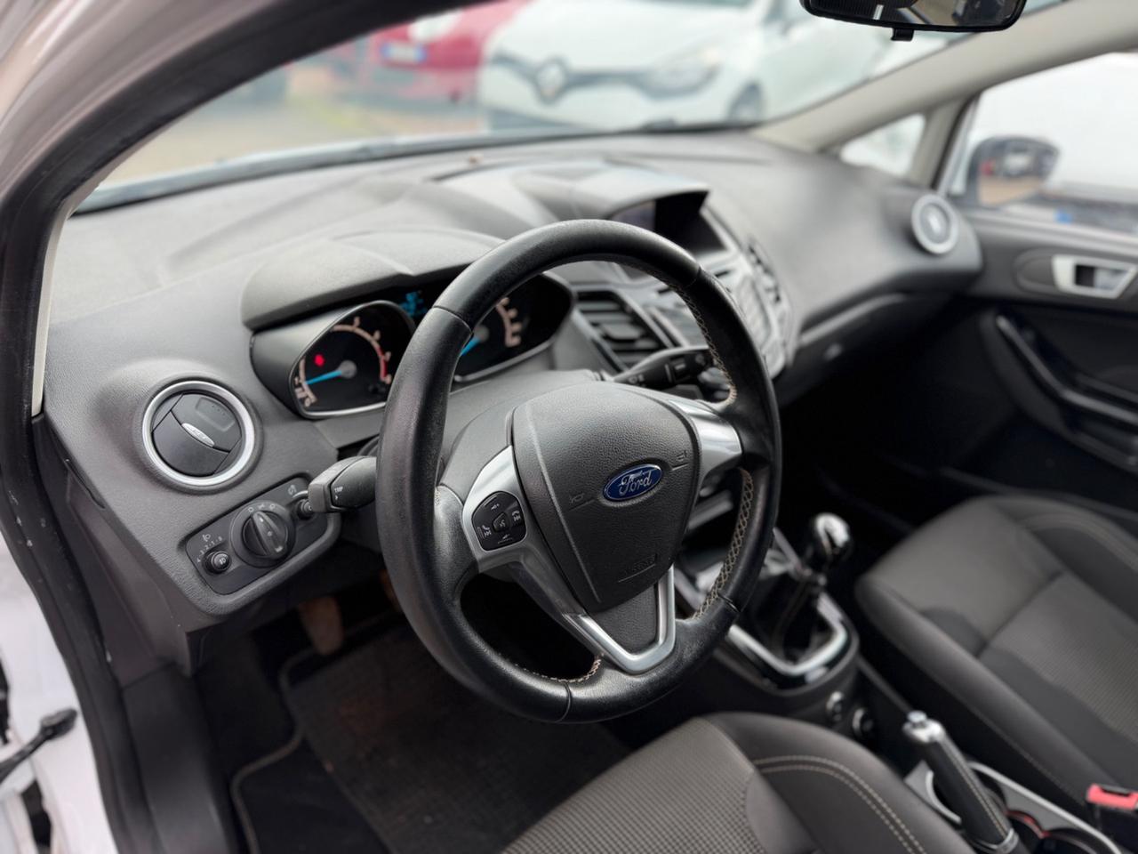 Ford Fiesta Plus 1.4 5 porte Bz.- GPL Km Certificati